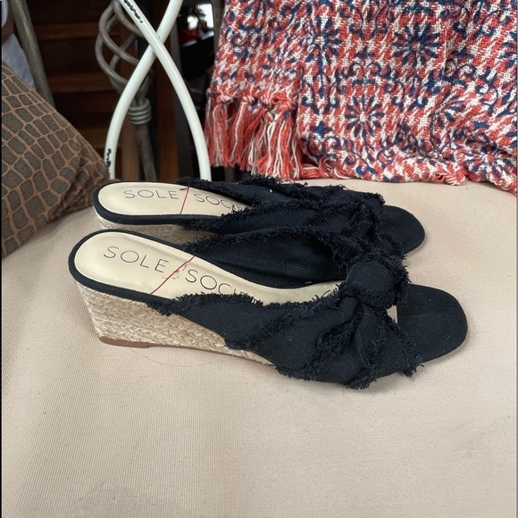 Sole Society Fabric Knot Slip On Espadrille Wedges in Black Size 6.5 - Picture 4 of 7